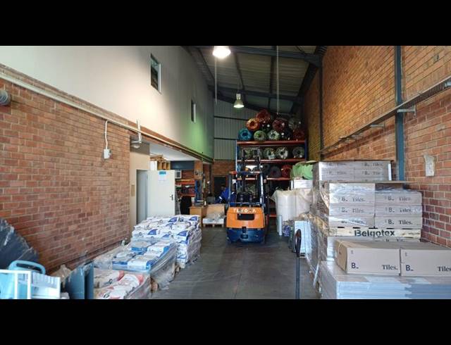 INDUSTRIAL PROPERTY TO RENT IN ROOIHUISKRAAL